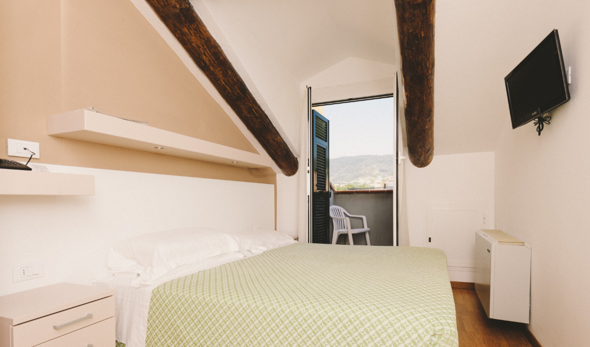 camere mansardate -hotel melograno - spotorno